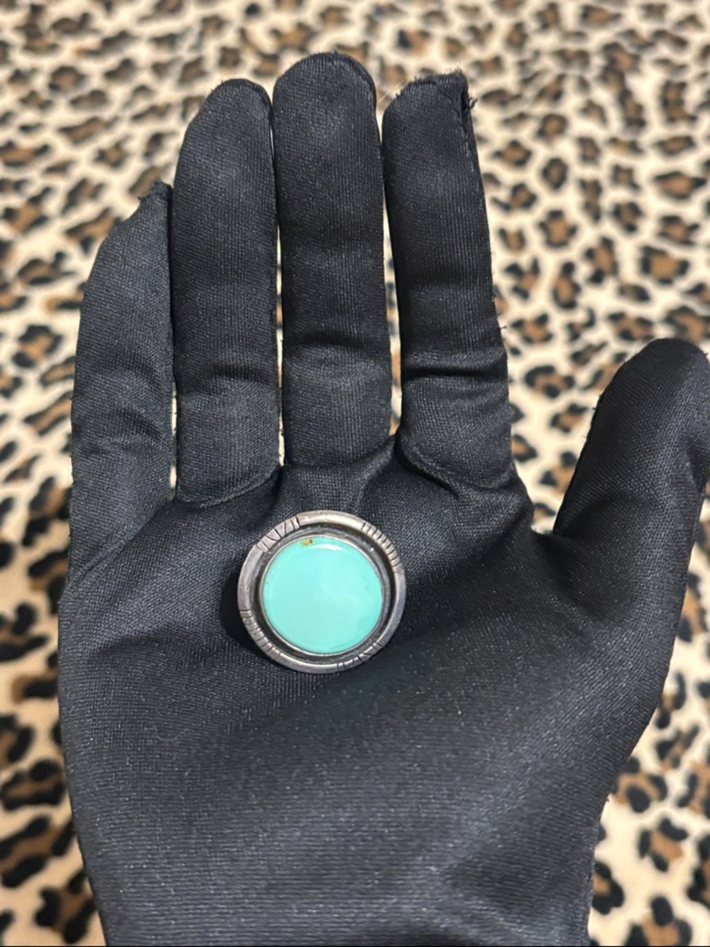 Vintage Sterling Silver 🩵 Turquoise Stone Ring 7.5 Southwest Statement - Picture 3 of 15